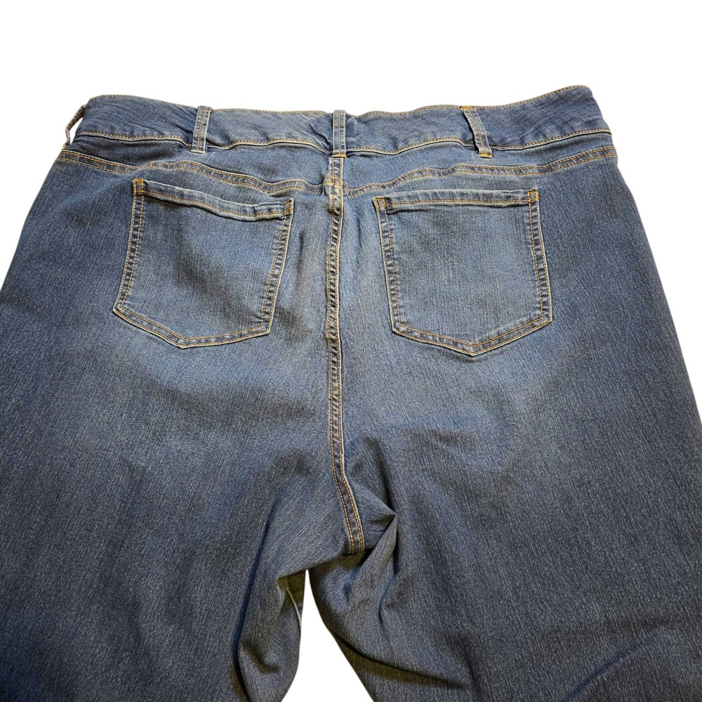 Torrid Women's Denim Mid-Wash Button High Rise Jeggings 26R or 4X - Picture 3 of 12